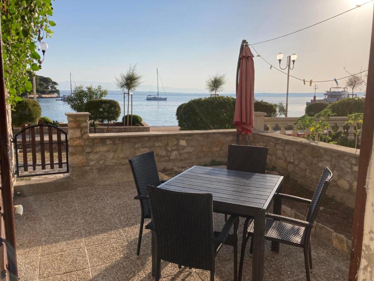Apartment Sea View Preko Rom bilde